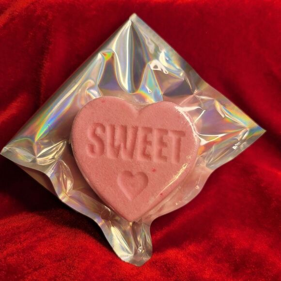 Bath Bomb - Sweet Heart ❤️ - Picture 1 of 2
